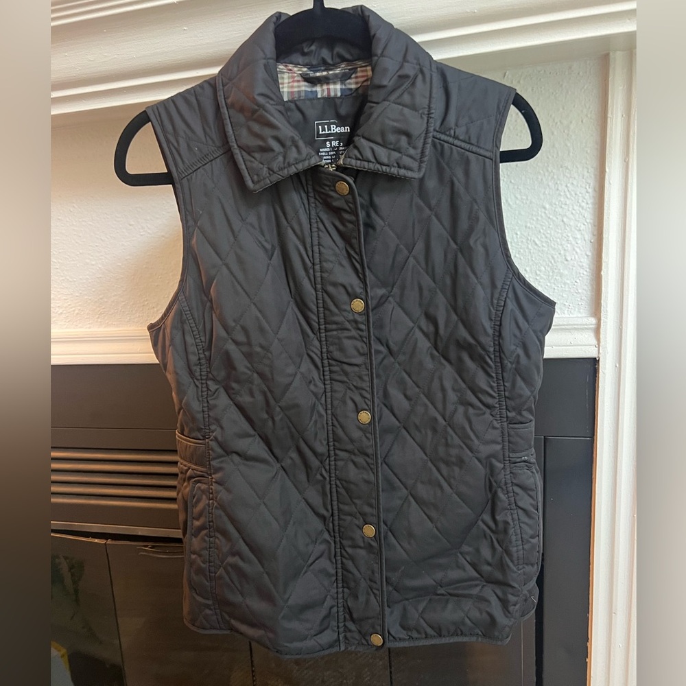 L.L. Bean Charcoal/Black Quilted Vest